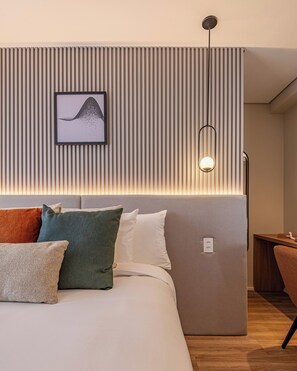 Premium Apartment, 1 Double Bed, City View | 1 bedroom, in-room safe, laptop workspace, blackout drapes