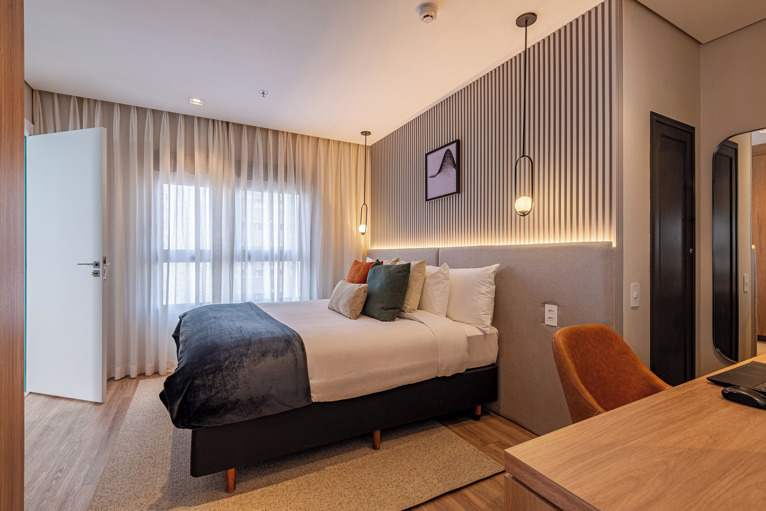 Premium Apartment, 1 Double Bed, City View | 1 bedroom, in-room safe, laptop workspace, blackout curtains