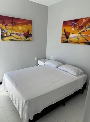 8 chambres, Wi-Fi, draps fournis
