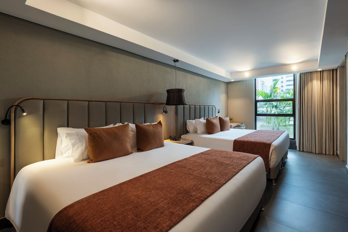 Junior-Suite | Hochwertige Bettwaren, Daunenbettdecken, Minibar, Zimmersafe