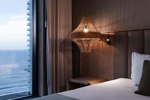 Junior-Suite | Hochwertige Bettwaren, Daunenbettdecken, Minibar, Zimmersafe