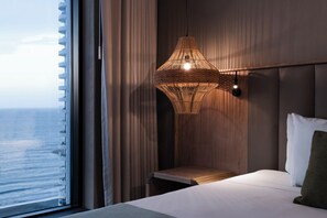 Suite Junior | 1 chambre, literie hypoallergénique, couette en duvet, minibar