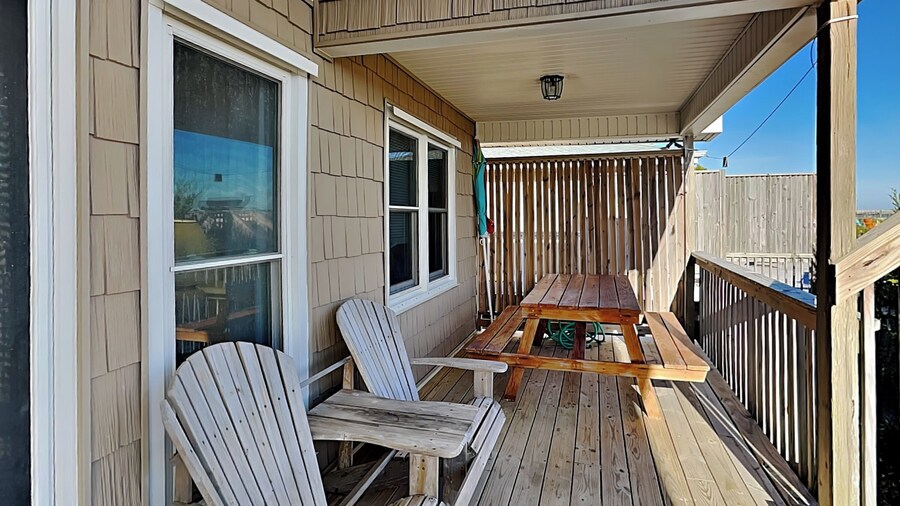 Bungalow by the Sea