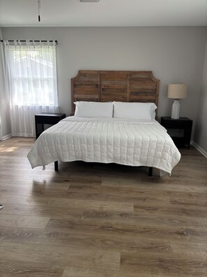 3 sovrum, strykjärn/strykbräda, gratis wi-fi och sängkläder