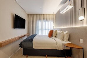 Superior Studio | In-room safe, blackout drapes, free WiFi