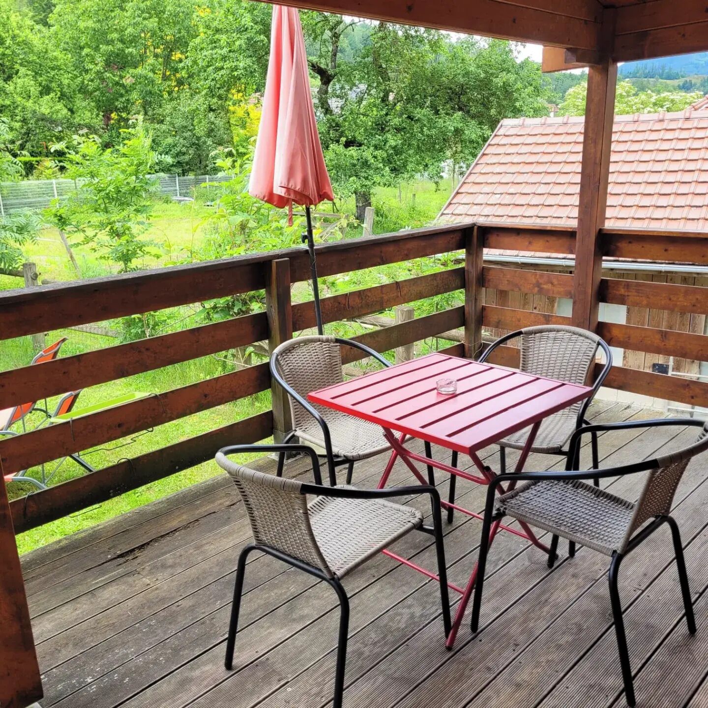 샬레, 산 전망 | 테라스/파티오