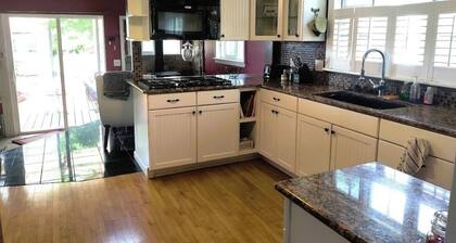 Village Gem - convenient, Spacious, 2 bedroom - Can be ADA Accessible