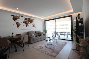 2 bedrooms - Happy Travel Jade Tower (Fuengirola)