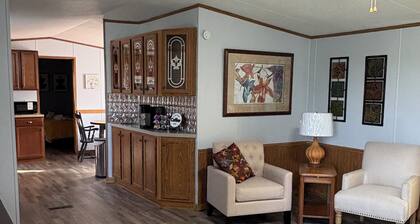 Country Comfort Vacation Rental, family friends and your boat we have the space.