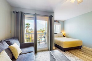 Iron/ironing board, internet, bed sheets