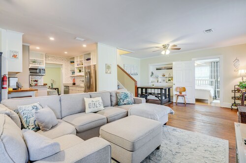 St. Marys Chic: Porch Living & Total Walkability!