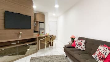 Apartment | Living area | TV