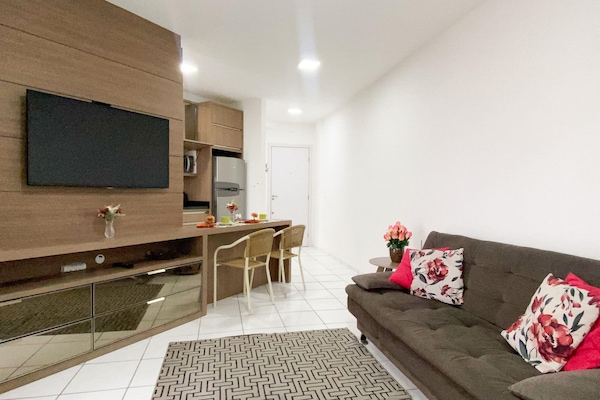 Apartment | Living area | TV