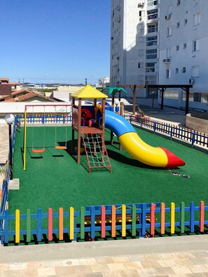 Apartment | Children’s area - Resid. Clube Mar Grosso-Laguna - LAG504 (Laguna)