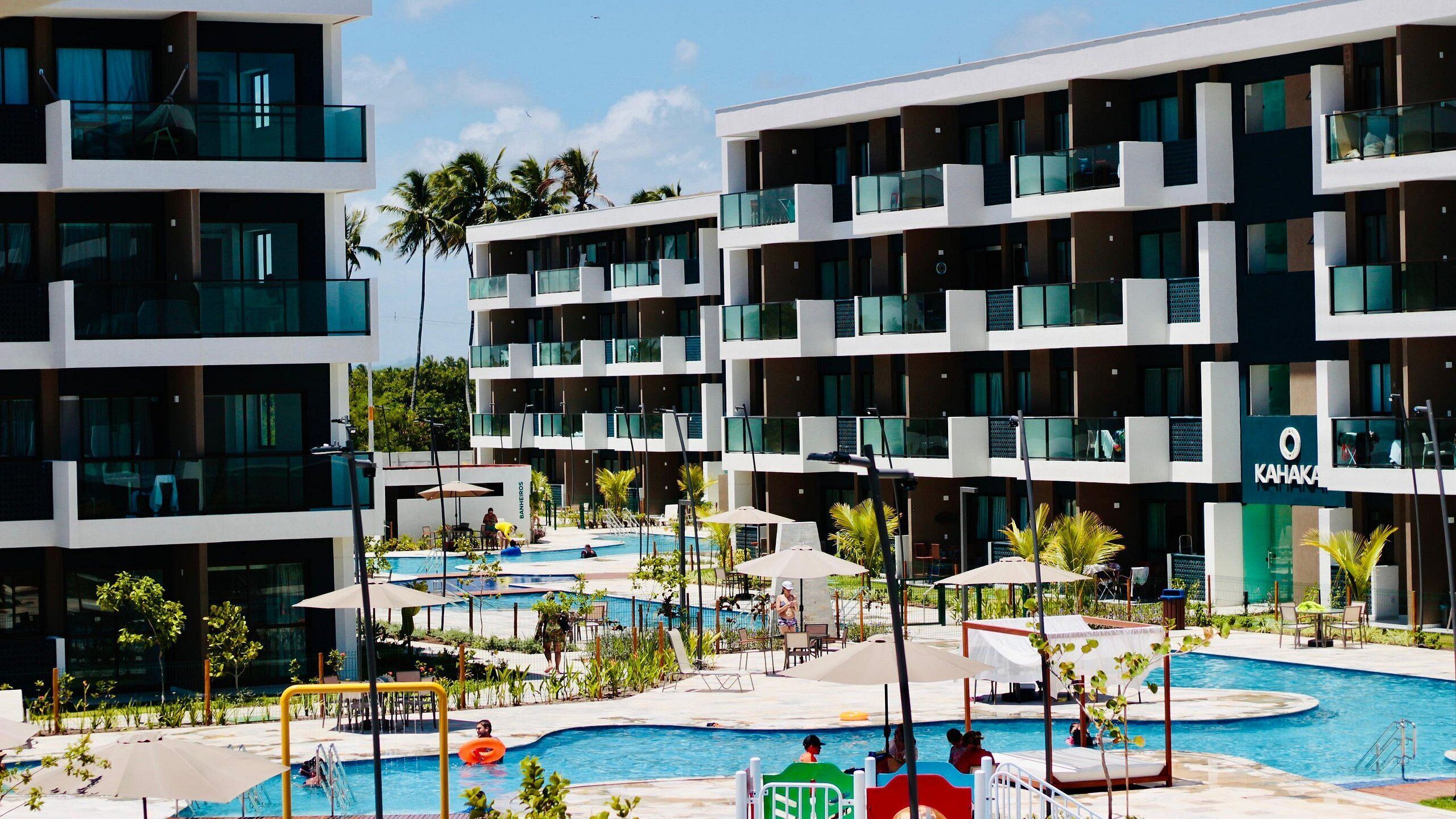 3 outdoor pools