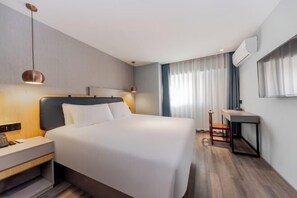 Room - Ease Hotel (Hangzhou West Lake Huanglong Sports Center Wensan Road Branch) (Hangzhou)