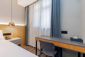 Room - Ease Hotel (Hangzhou West Lake Huanglong Sports Center Wensan Road Branch) (Hangzhou)