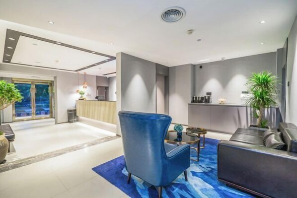 Lobby lounge - Ease Hotel (Hangzhou West Lake Huanglong Sports Center Wensan Road Branch) (Hangzhou)