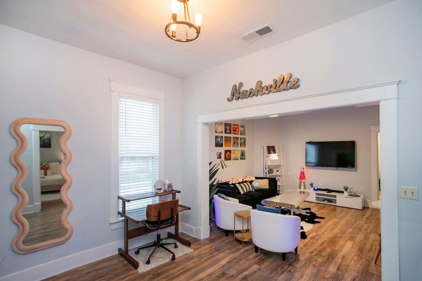 المنشأة من الداخل