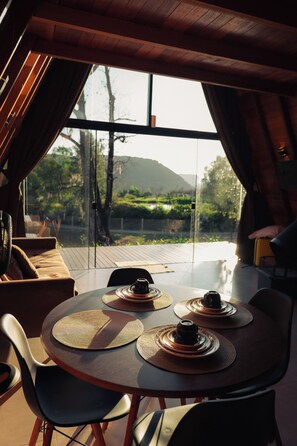 Baita, vista montagna | Sala da pranzo