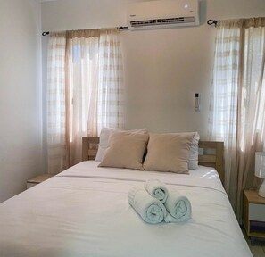 2 bedrooms, iron/ironing board, WiFi, bed sheets - Wonderful 2-bedroom Punta Cana Gateway apartment with AC and Wifi (Punta Cana)