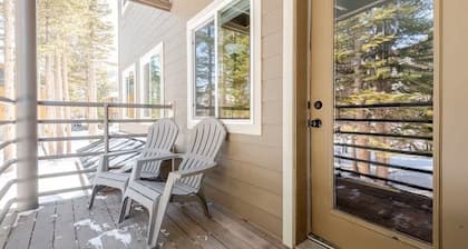 Super-Efficient Studio with Full Kitchen, Balcony & Smart Sleeping Options