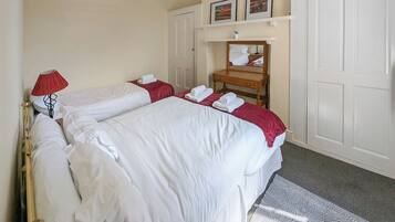 2 bedrooms, free WiFi, bed sheets