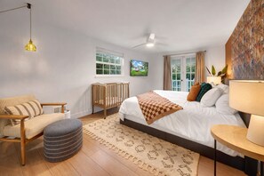 4 habitaciones, tabla de planchar con plancha, wifi y ropa de cama