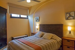 In-room safe, blackout drapes, free WiFi - BEACH BREAK SUITES SAYULITA (Sayulita)