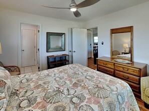 Studio (4 Bedrooms) | Property amenity