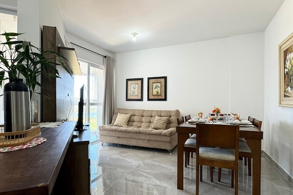Apartment | Dining