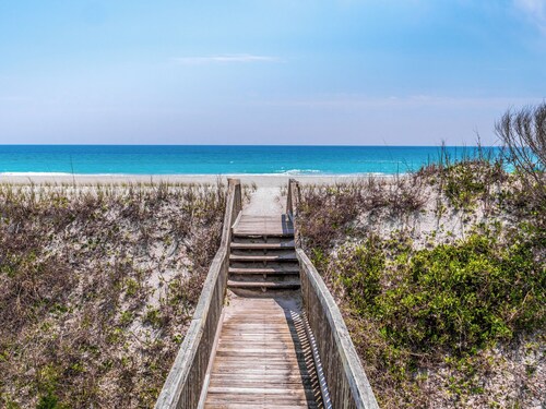 The Beachcomber by Topsail Realty