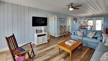 Studio (3 Bedrooms) | Property amenity