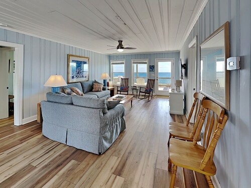 Costic by Topsail Realty