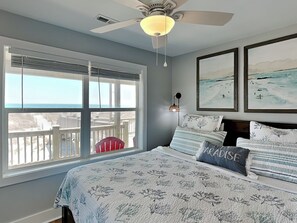 Studio (3 Bedrooms) | Property amenity