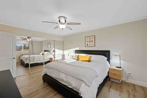 5 chambres, fer et planche à repasser, Wi-Fi, draps fournis