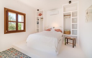 4 間睡房、免費 Wi-Fi