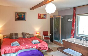 3 chambres, fer et planche Ă repasser, lit parapluie, Wi-Fi gratuit