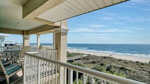 Interior - 301 Ocean Palms by Avantstay Ocean Front Home w/ Amazing Sea Views! (Isle of Palms)