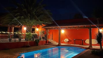Piscina externa