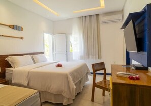 Family Room | In-room safe, blackout drapes, soundproofing, free WiFi - VILA GALLINA POUSADA (Jijoca de Jericoacoara)