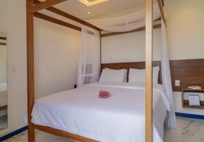 Panorama-Zimmer, Meerblick | Zimmersafe, Verdunkelungsvorhänge, schallisolierte Zimmer