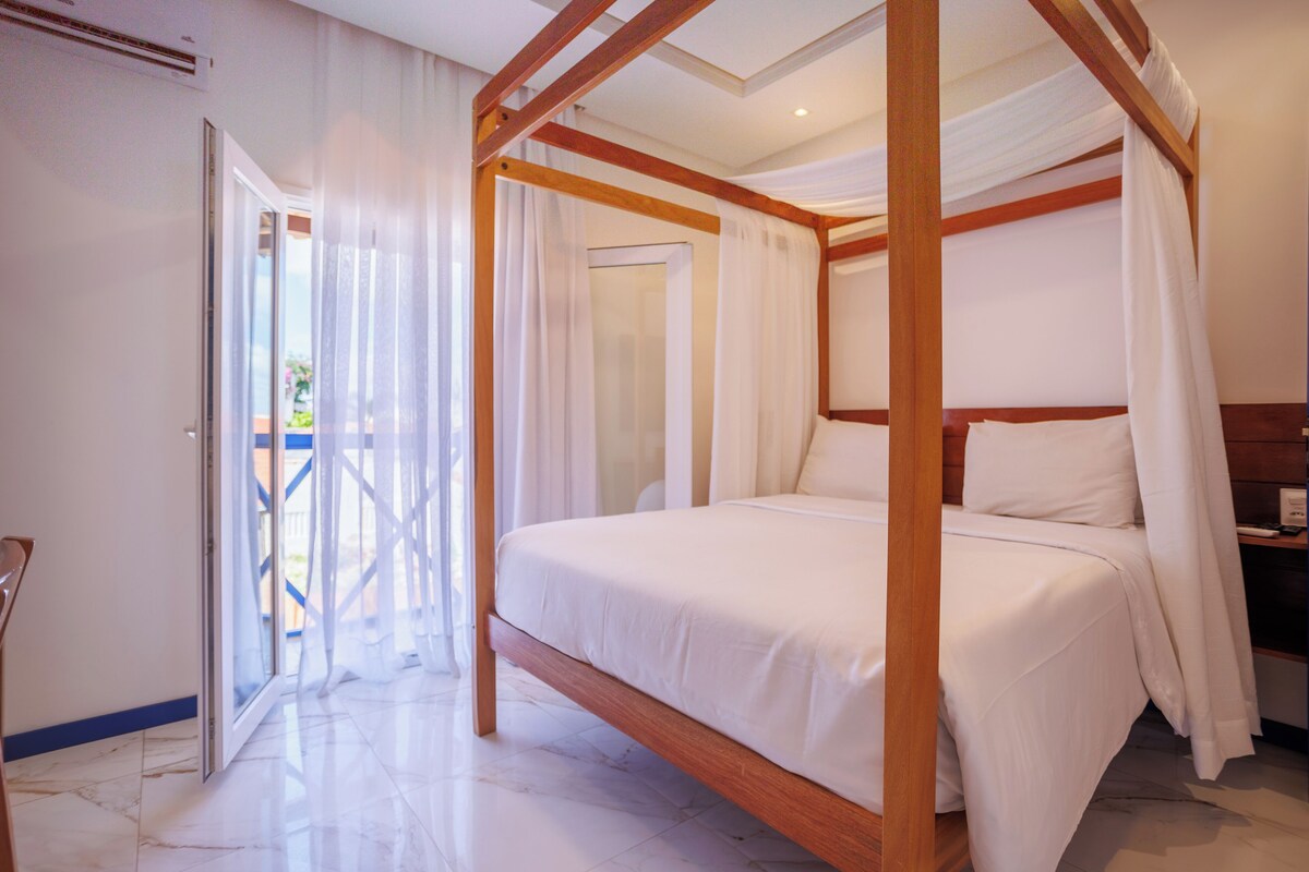 Superior Room, City View | In-room safe, blackout curtains, soundproofing, free WiFi