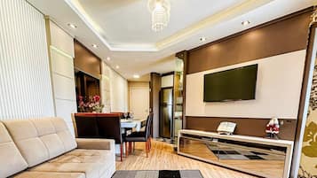Apartment | Living area