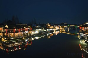 Unclassified image, 5 of 19, button - Yixing Hotel (Shanghai Zhujiajiao Ancient Town Scenic Area Branch) (Shanghai)