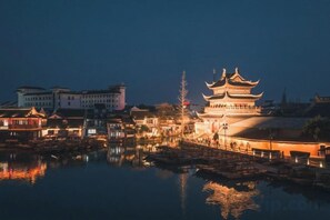 Unclassified image, 2 of 19, button - Yixing Hotel (Shanghai Zhujiajiao Ancient Town Scenic Area Branch) (Shanghai)