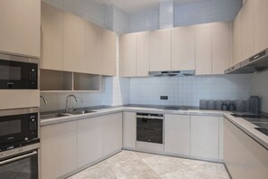 Unclassified image, 2 of 18, button - CJIA Apartment Hotel (Shanghai Qibao) (Shanghai)