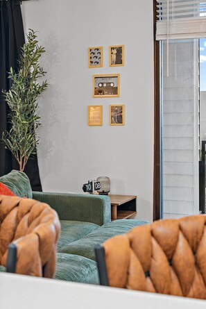 Interior - Mid-Century Charm | Midtown (Nashville)