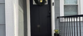 Luxe 2-Bedroom Duplex, Moments from It All!