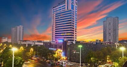 Tang's Hotel